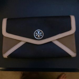 Tory Burch wallet - super cute- used a few times